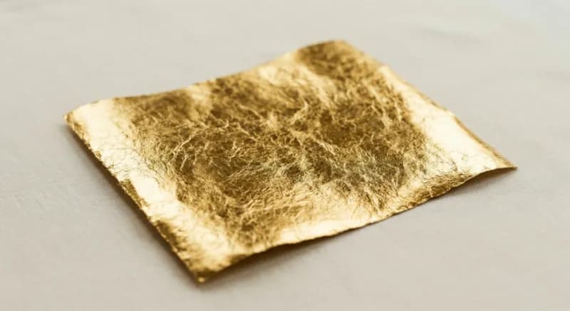 ფოლგირებული (Foil)