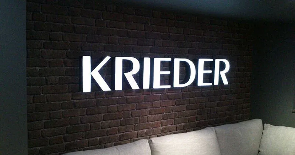 Front-lit ასოები